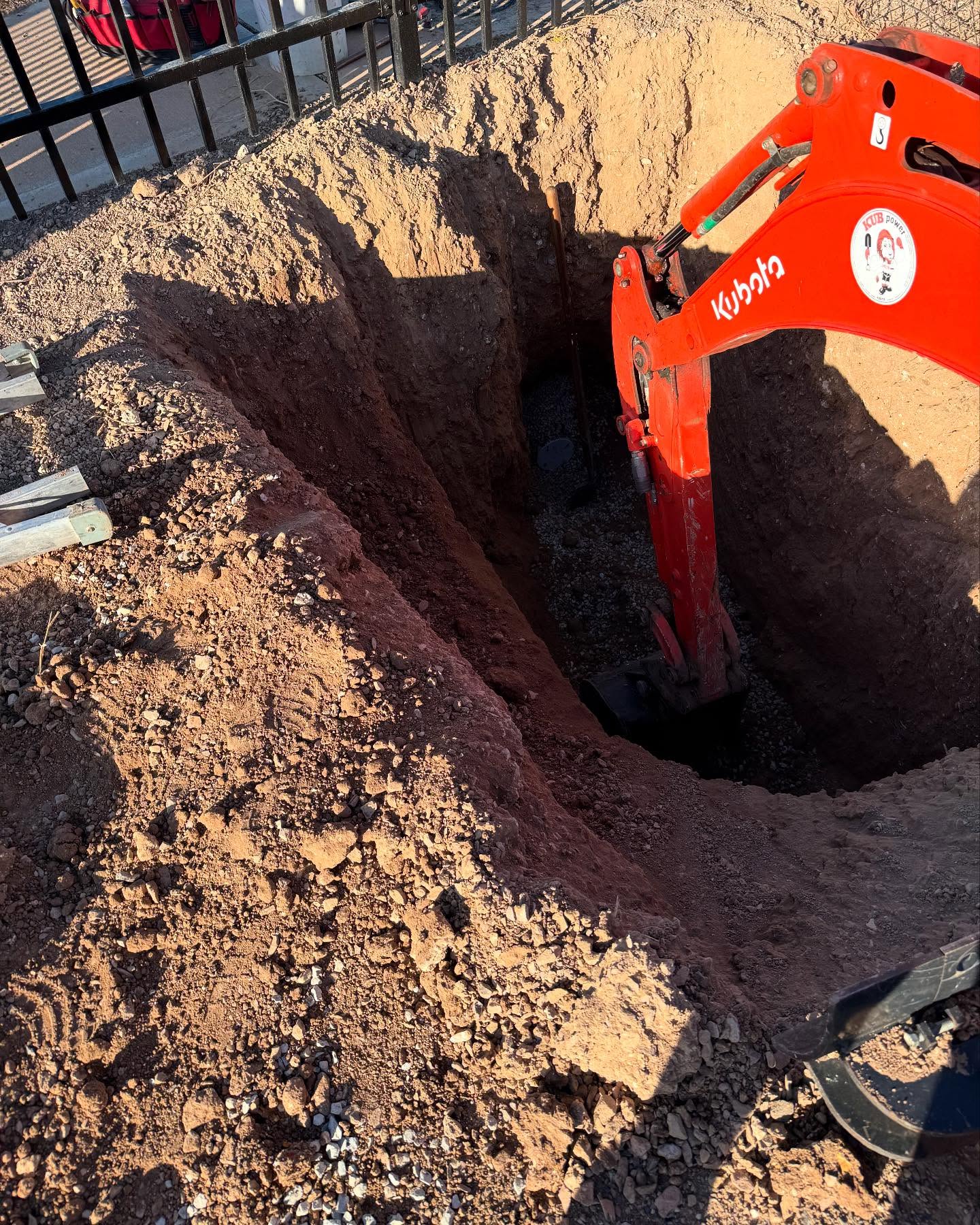 Demolition & Concrete Removal imgg